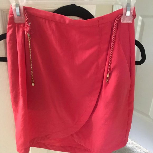 H&M Dresses & Skirts - Bright beautiful summer skirt!